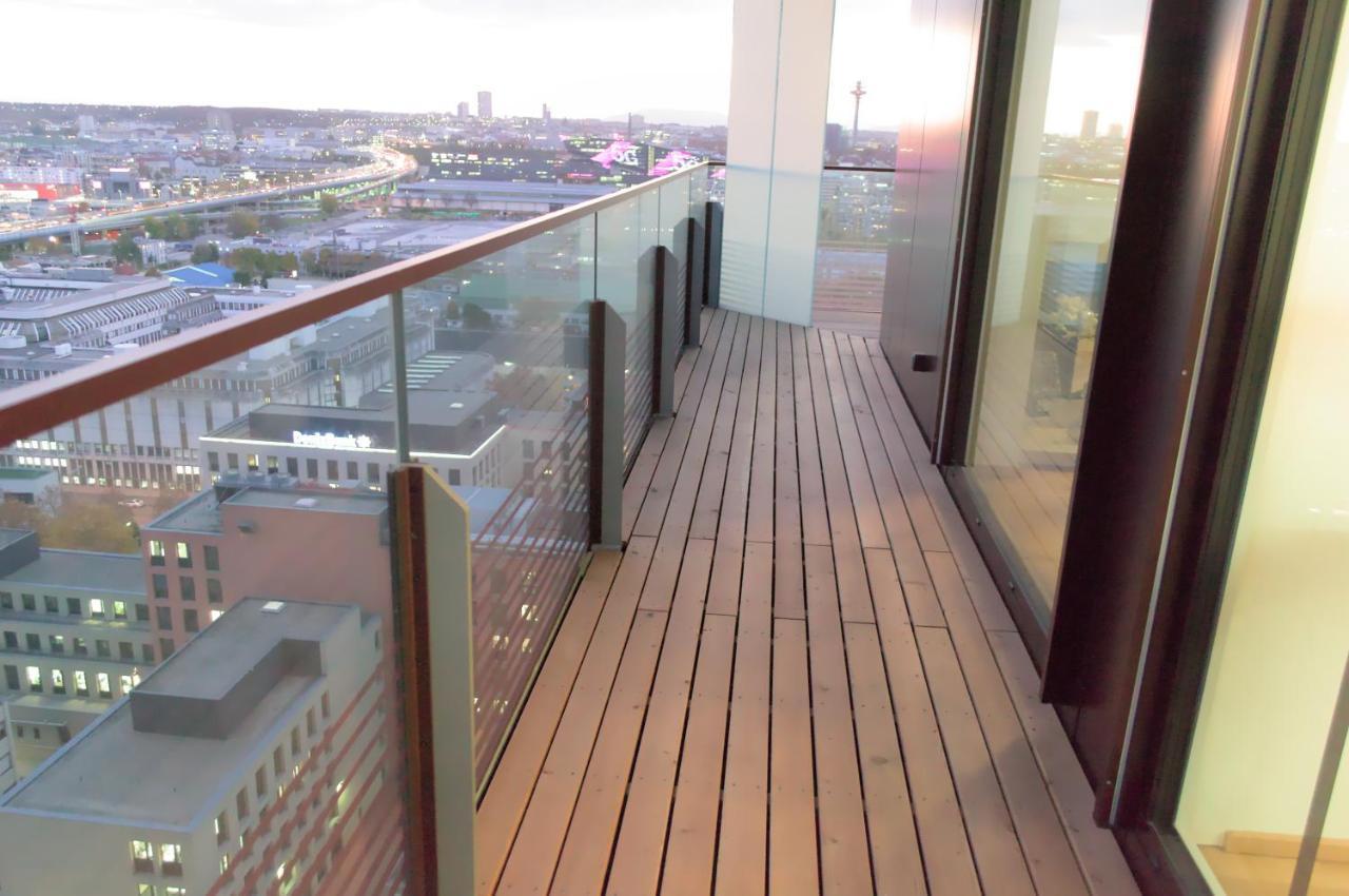 Triiiple Level 21 Mit Balkon Und Tiefgarage * Viena